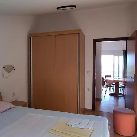 Sea View In 1 By Guide Apartment *